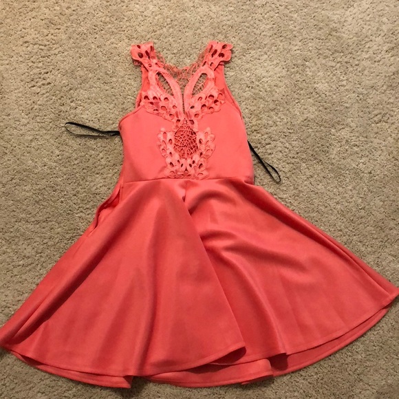 Jodi Kristopher- Formal Dress - Picture 2 of 2